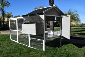 Rugged Ranch™ Fontana Chicken Coop (up to 6 chickens)