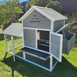 Rugged Ranch™ Raised Wood Chicken Coop (Up to 6 chickens)