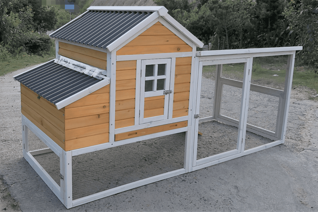 Rugged Ranch™ Laredo Wood Chicken Coop (Up to 5 chickens)