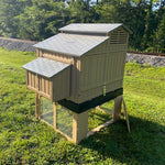 Snap Lock™ Coop Stand With Stairs
